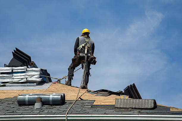 Professional Roof Replacement technician working in Harwinton, CT